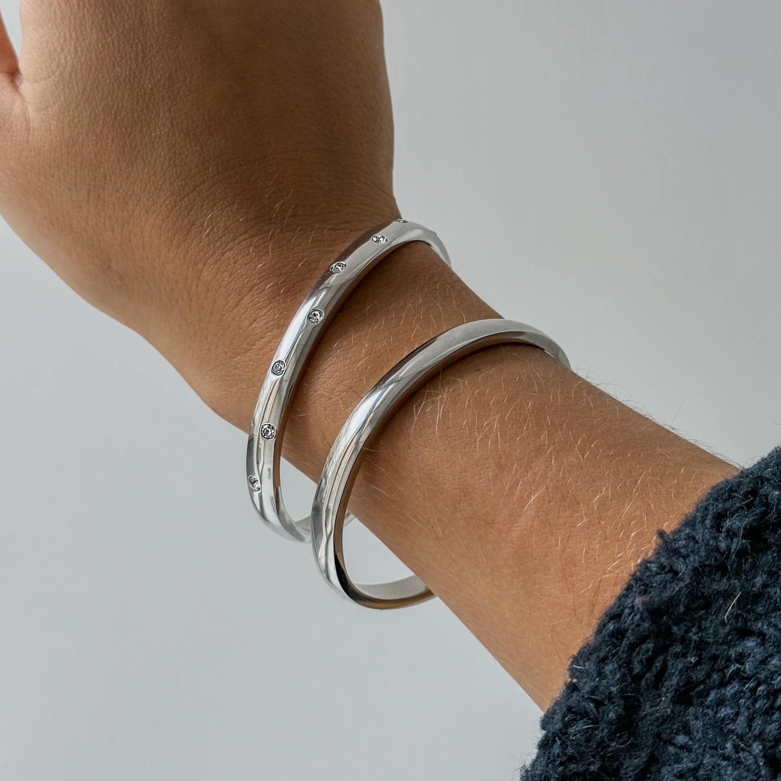 Flow Kristall Punkt Armband versilbert