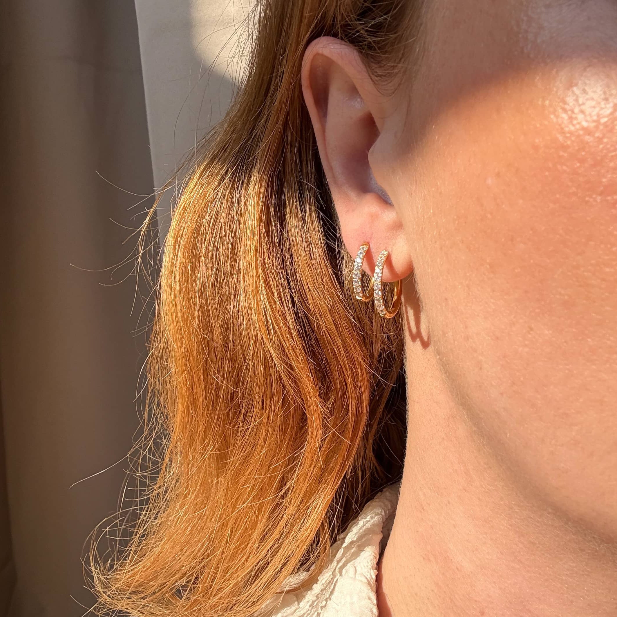 Kristall Ohrringe 18K vergoldet 12mm