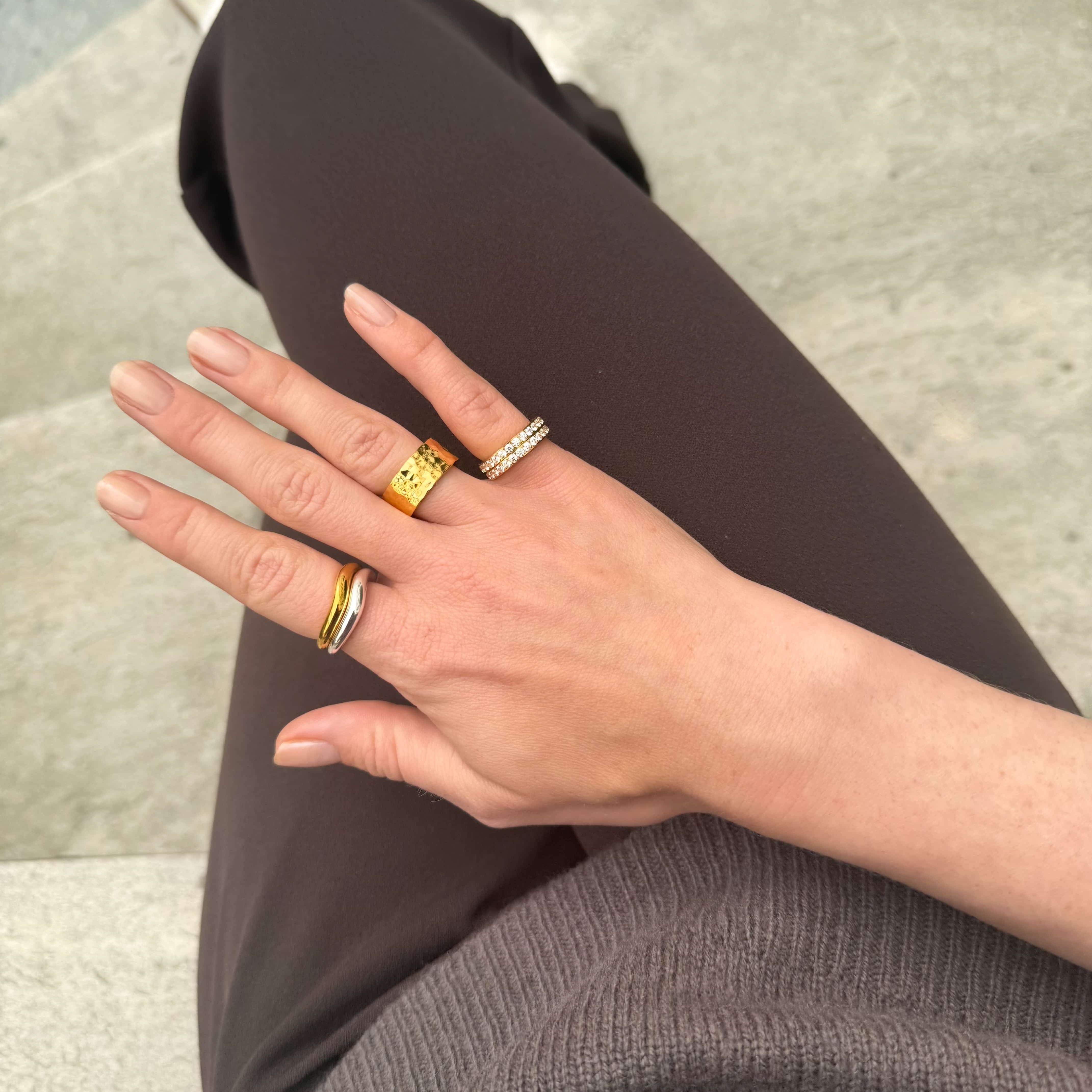 Hammerschlag Chunky Ring Vergoldet