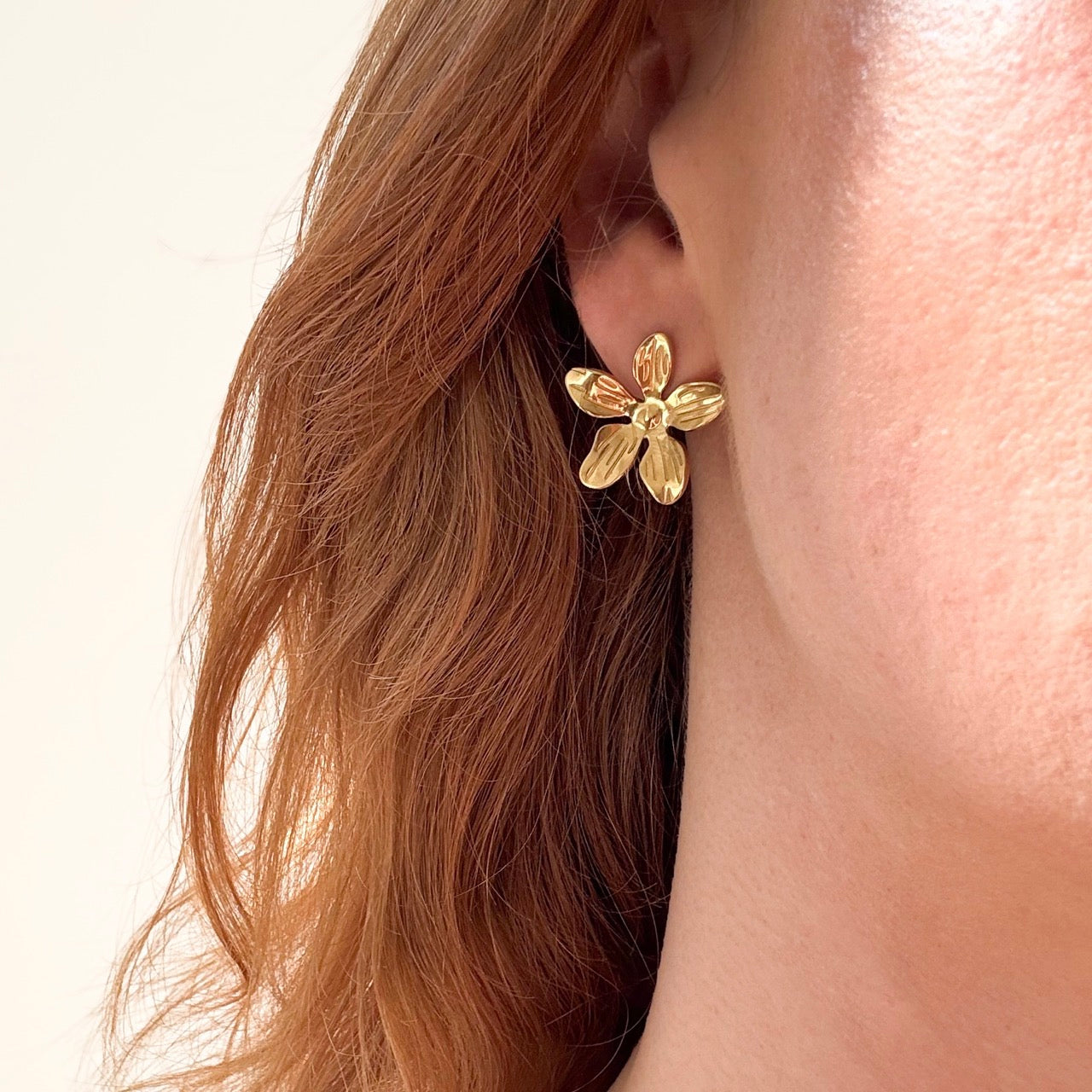 Blumen-Stecker vergoldet