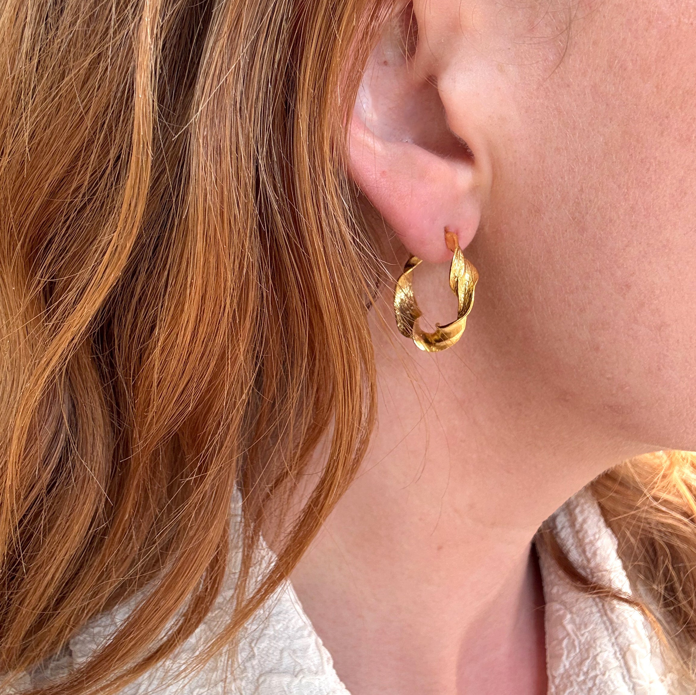 Chunky Twisted Hoop vergoldet
