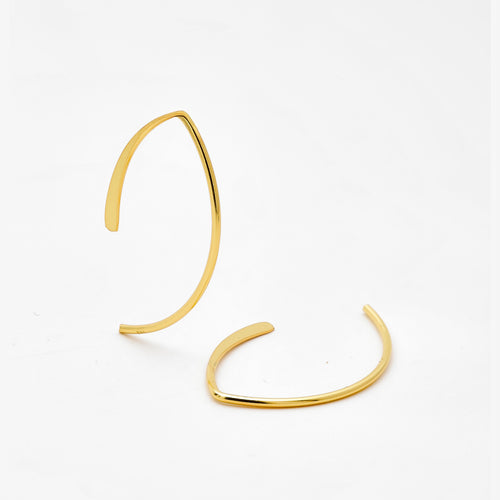 Curved Bar Øreringe i guld