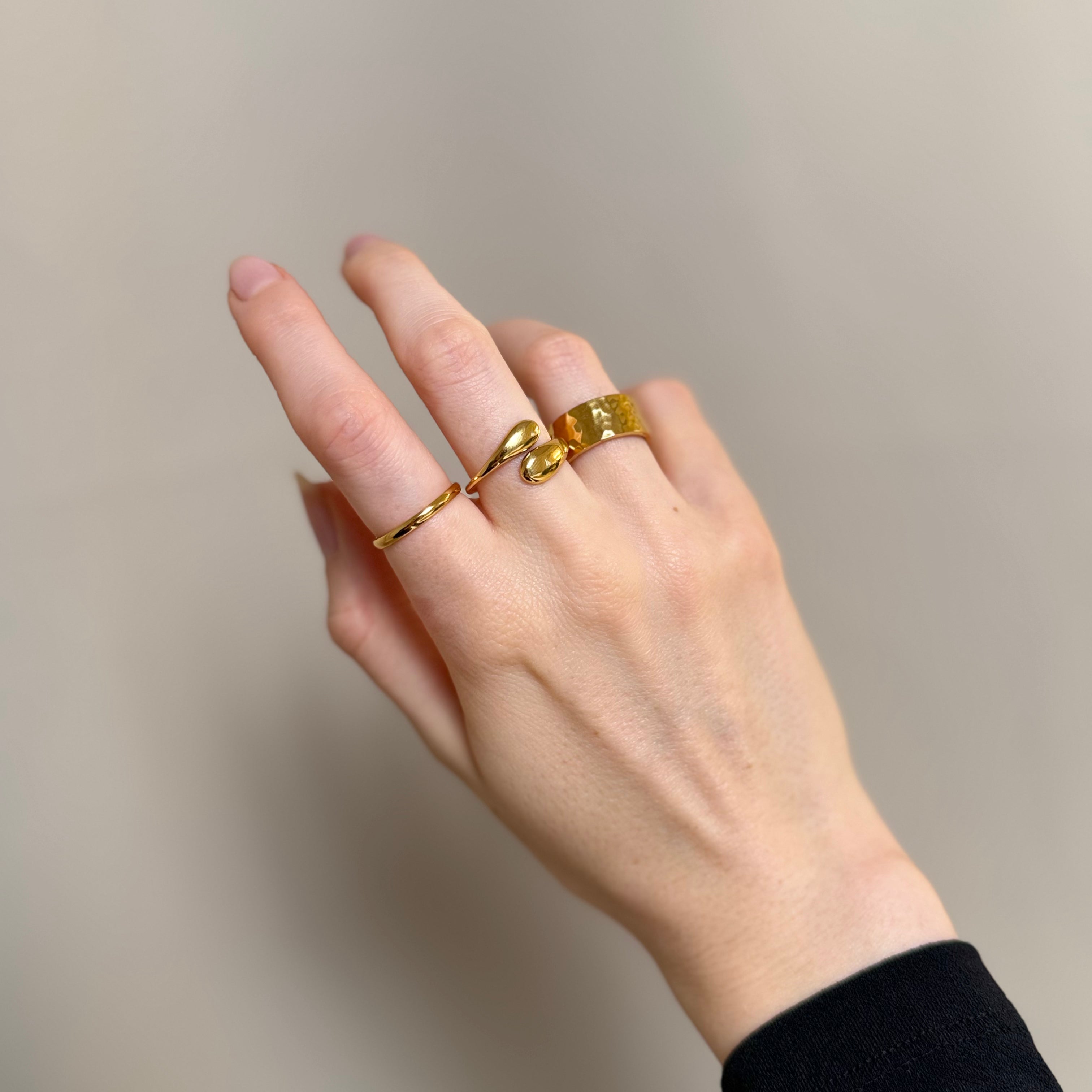Klassisches Einfaches und Gehämmerte Ringe Set: 3 Ringe