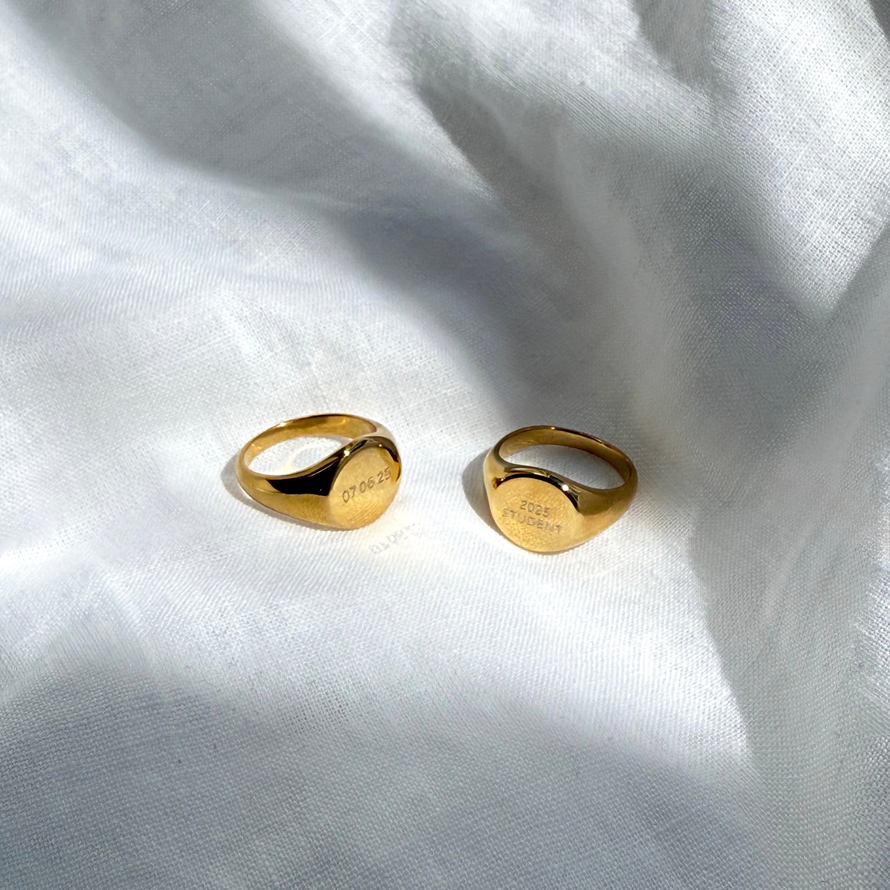 Klassischer Ring mit Gravur