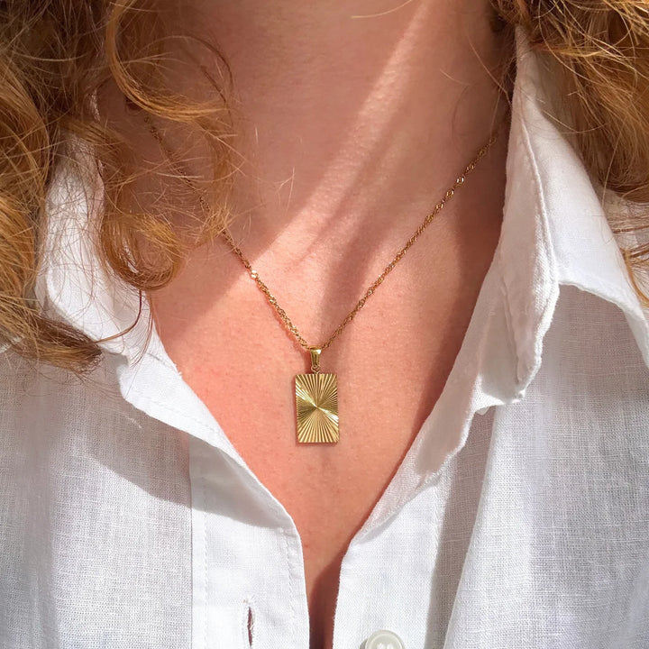 Strapazierfähiger Schmuck zu guten Preisen