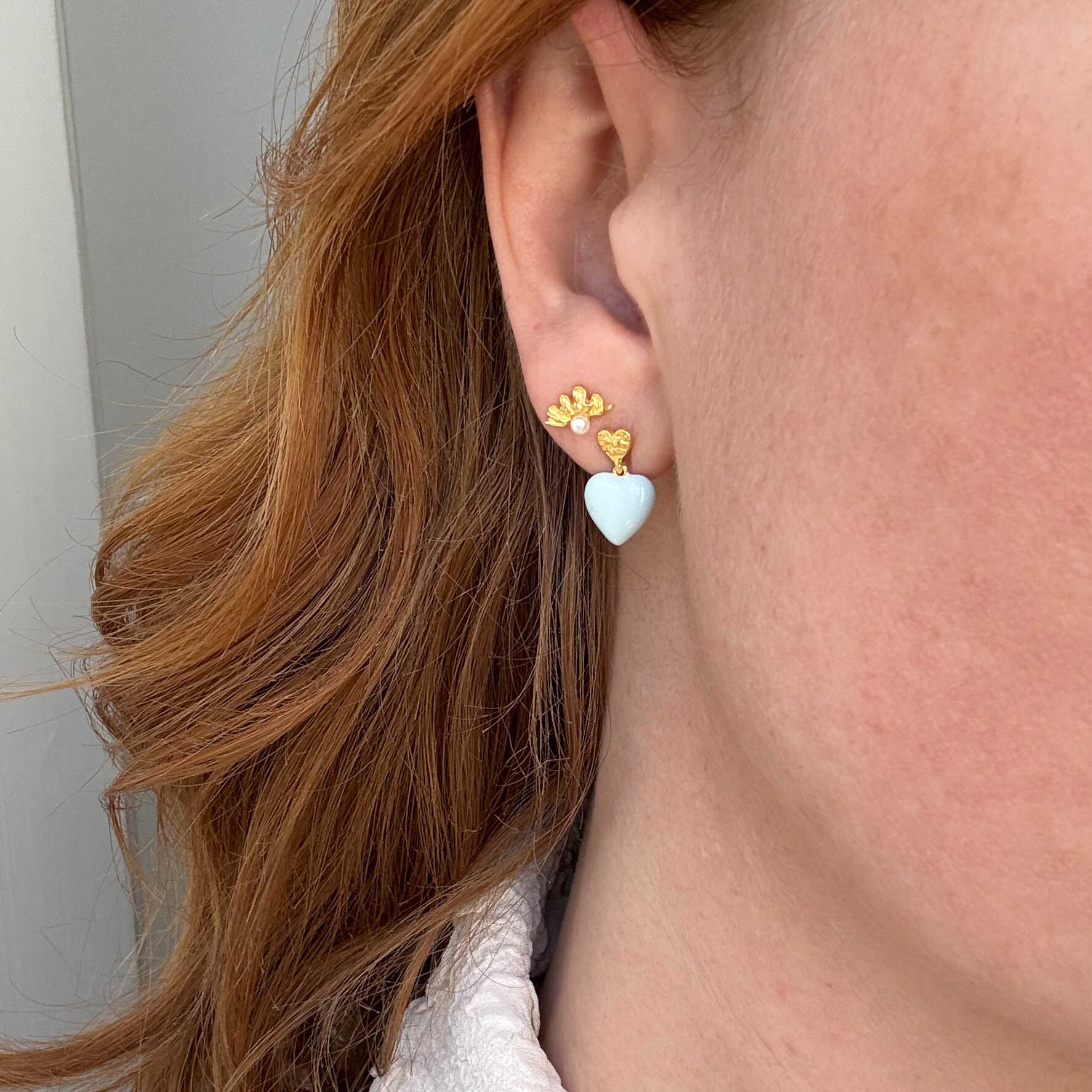 Blaues Herz Stecker vergoldet