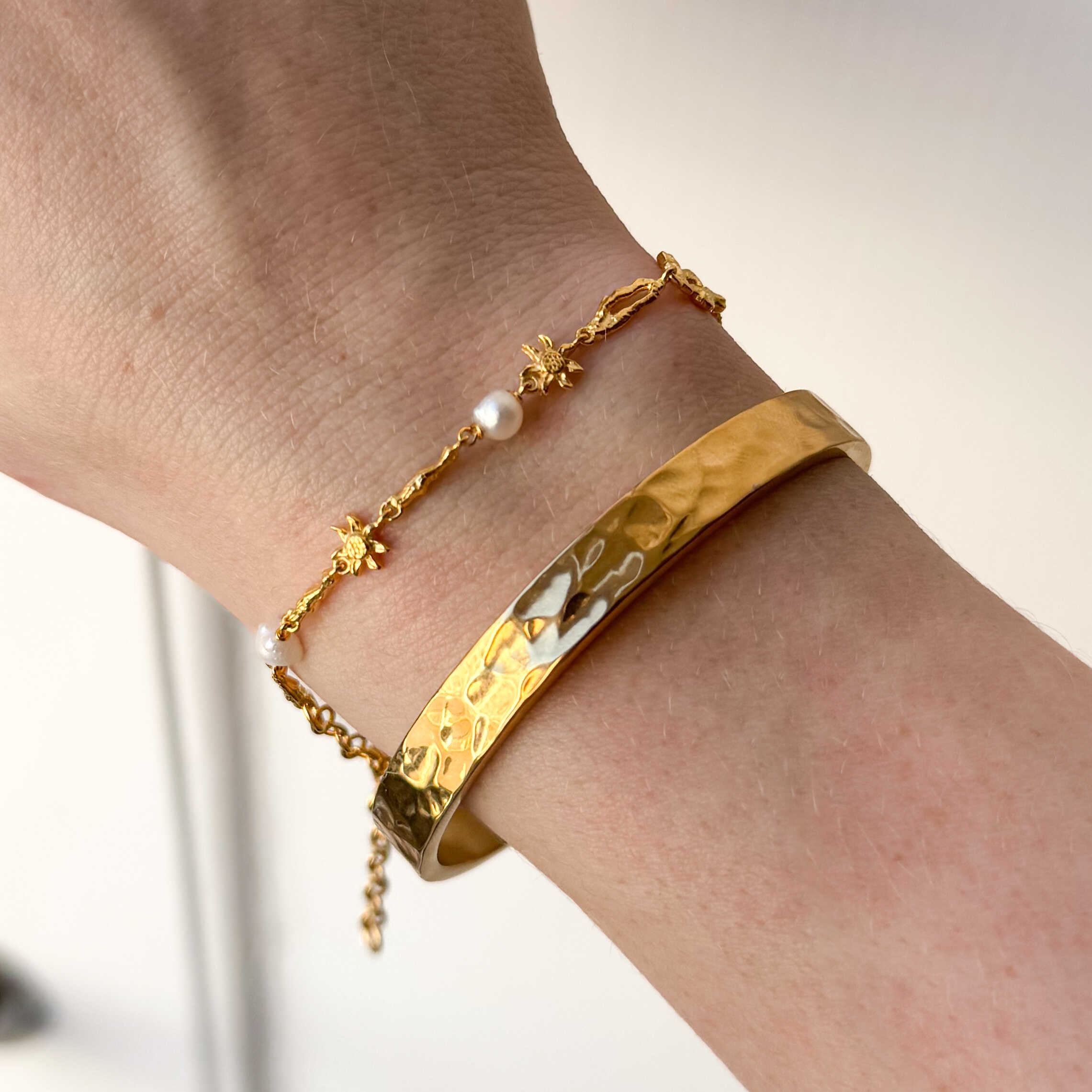 Solis Perlenarmband vergoldet