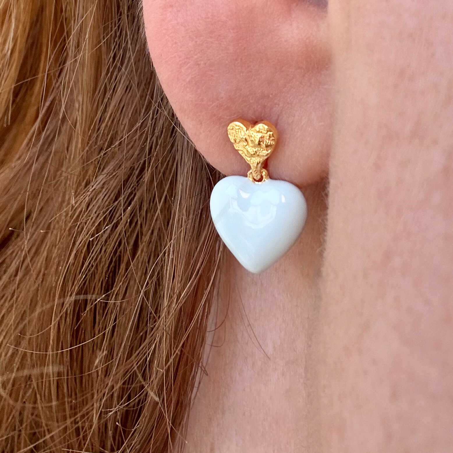 Blaues Herz Stecker vergoldet