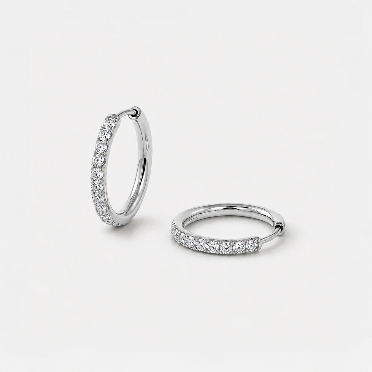 Kristall Ohrringe versilbert 12mm